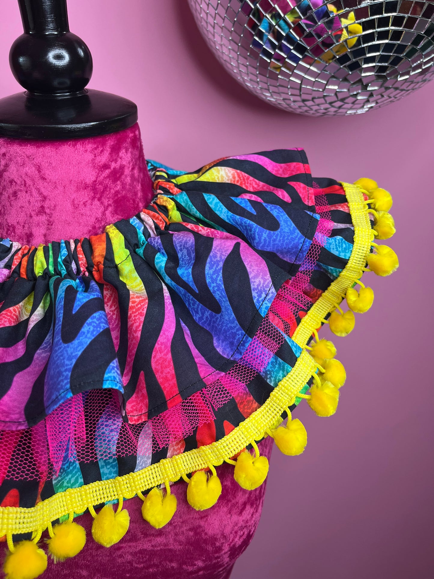 Yellow Rainbow Zebra Ruff